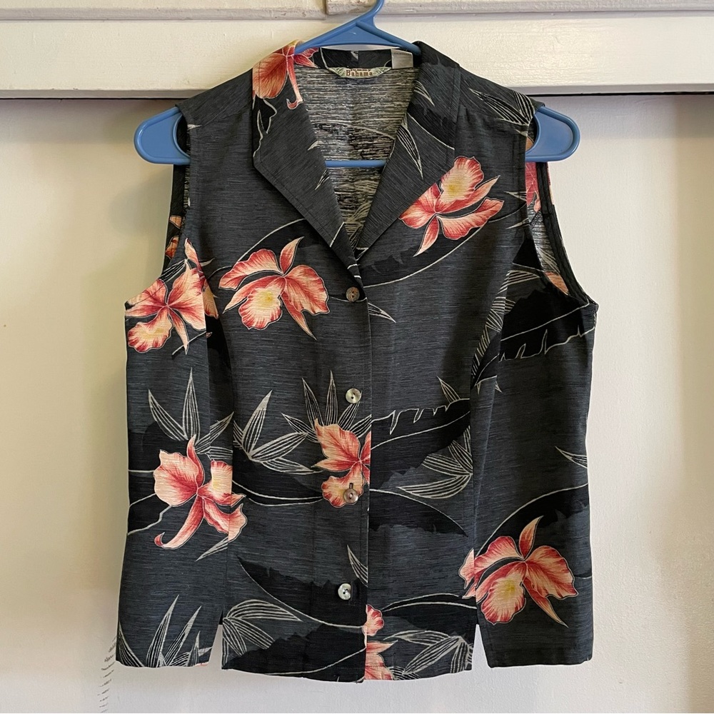 TOMMY BAHAMA silk dark floral sleeveless  button down